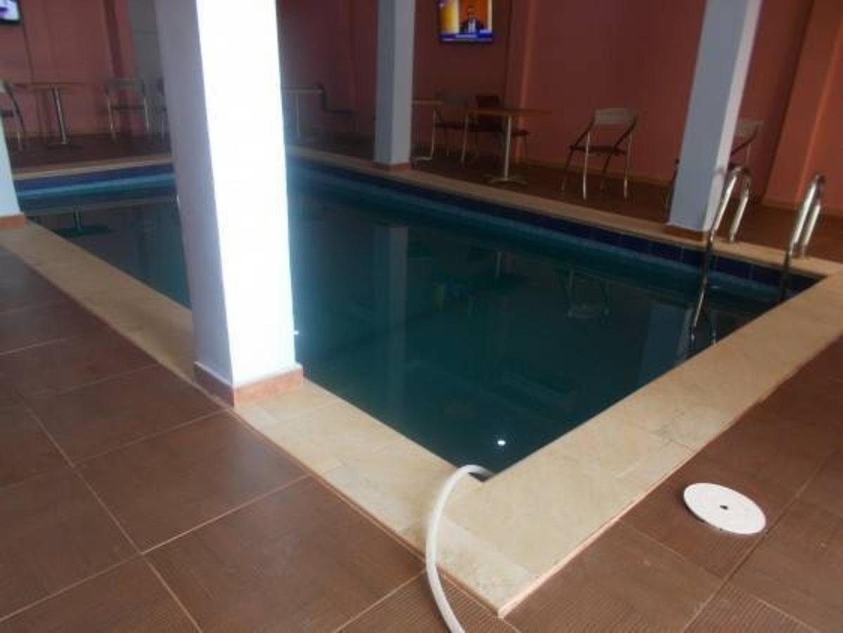 לגוס Villa Toscana Hotel And Suits מראה חיצוני תמונה